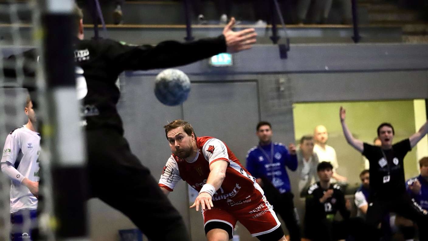 Routinier Gregor Stefek und der RSV wollen mit einem Sieg gegen Olpe an der Tabellenspitze überwintern. Dafür müsse einiges besser gemacht werden, als noch vergangene Woche. © Thomas, Günter img 9886